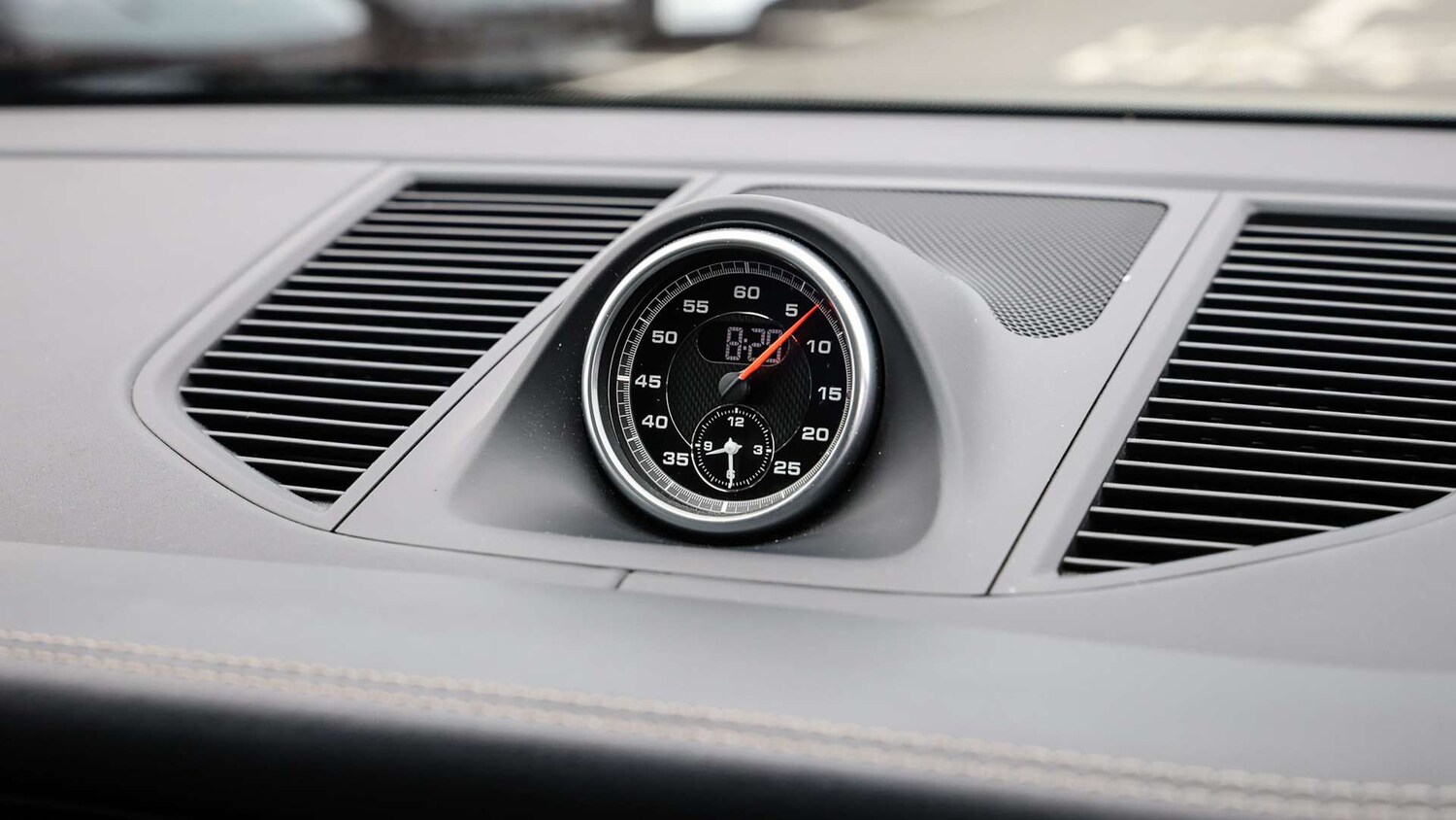 Used Porsche Macan 2020 for sale - 78161373: Photo 17