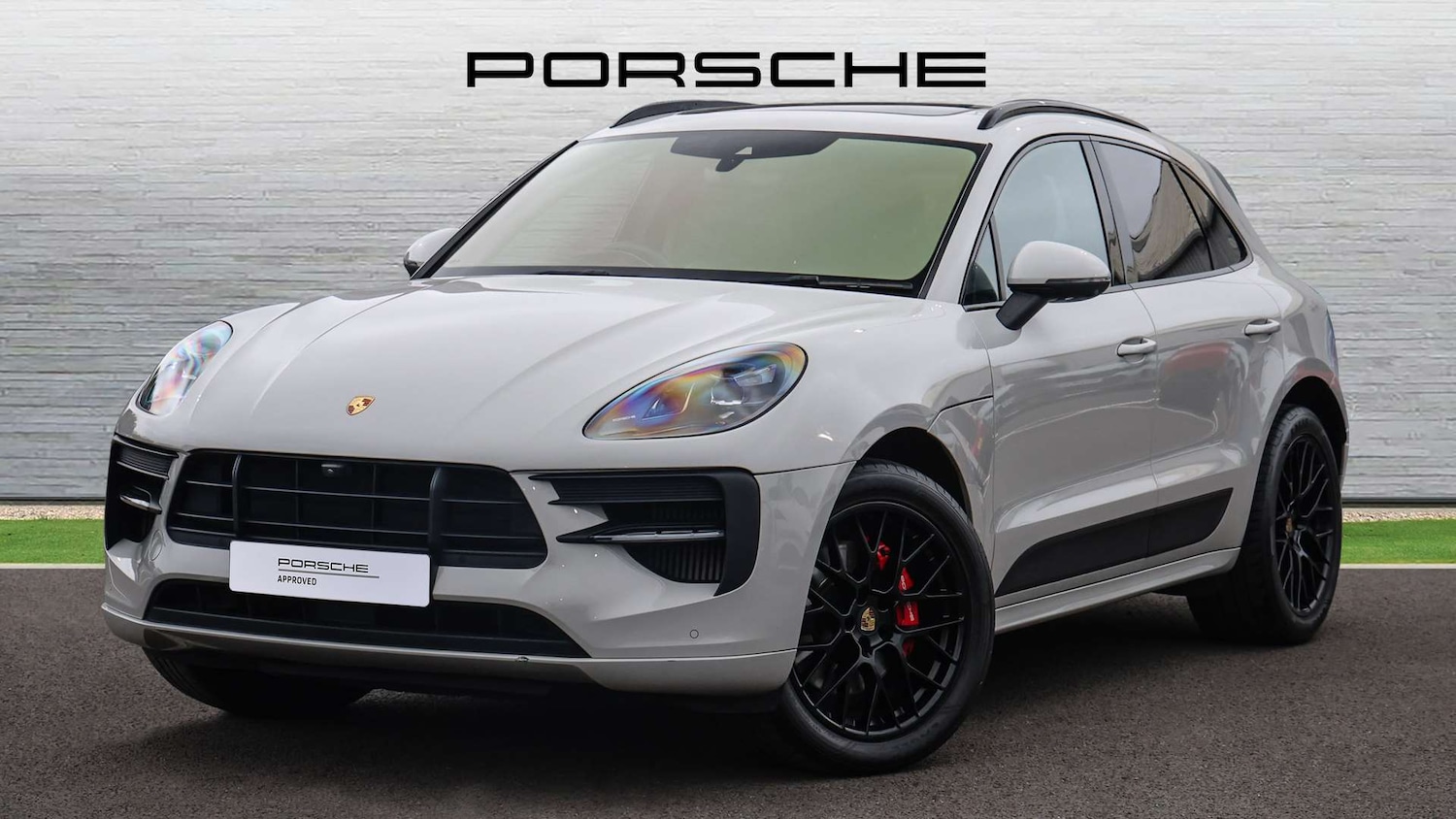 Used Porsche Macan 2020 for sale - 78161373: Photo 2