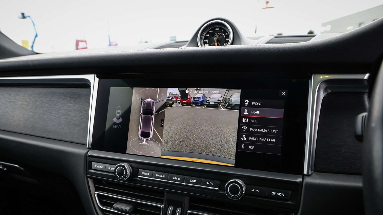 Used Porsche Macan 2020 for sale - 78161373: Photo 21