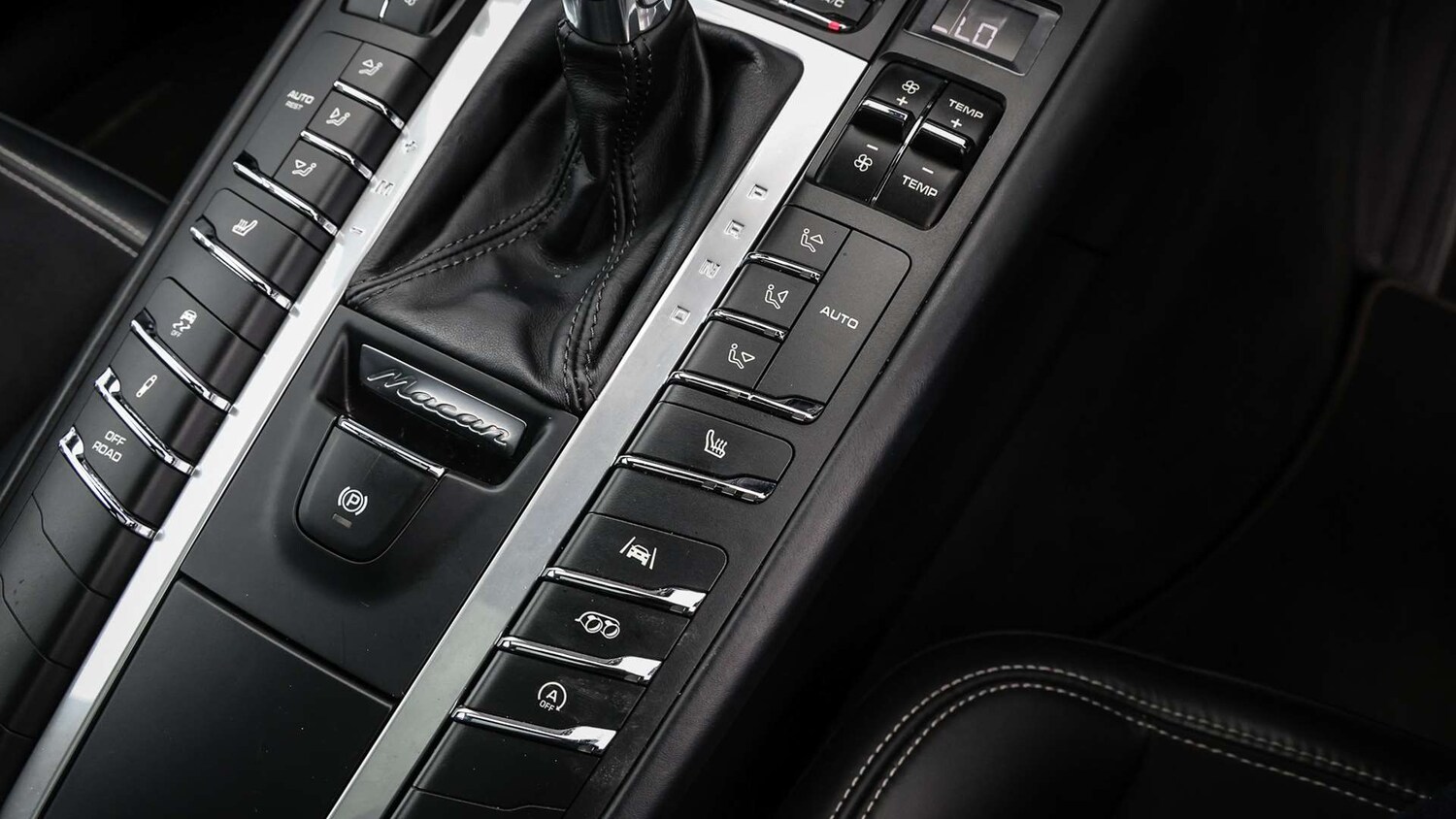 Used Porsche Macan 2020 for sale - 78161373: Photo 25