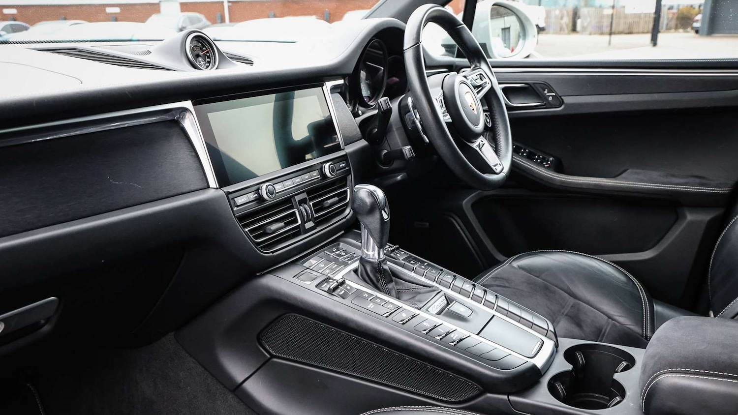 Used Porsche Macan 2020 for sale - 78161373: Photo 5