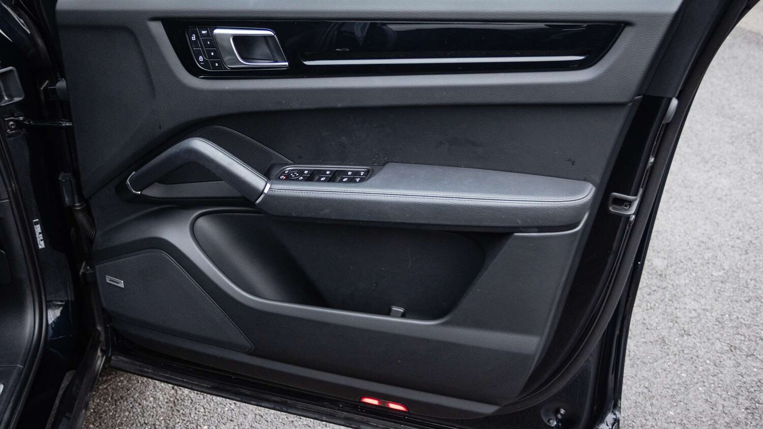 Used Porsche Cayenne 2022 for sale - 77233099: Photo 33