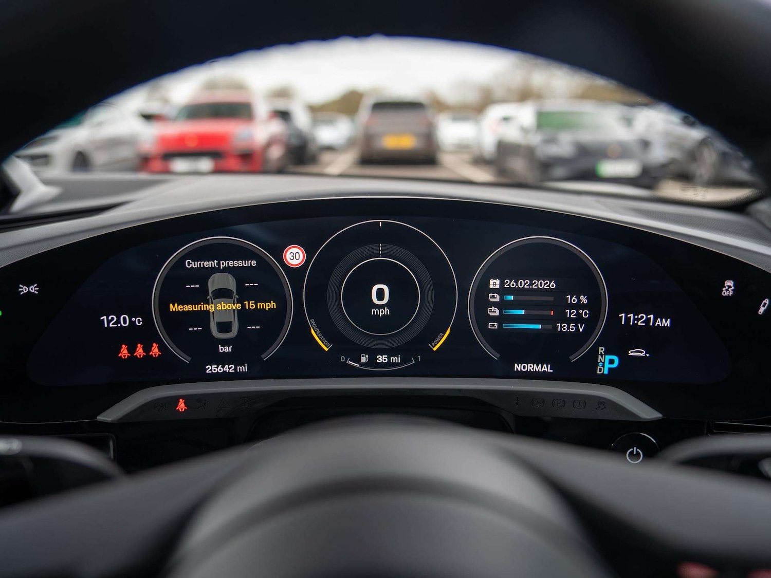 Used Porsche Taycan 2022 for sale - 77913697: Photo 11