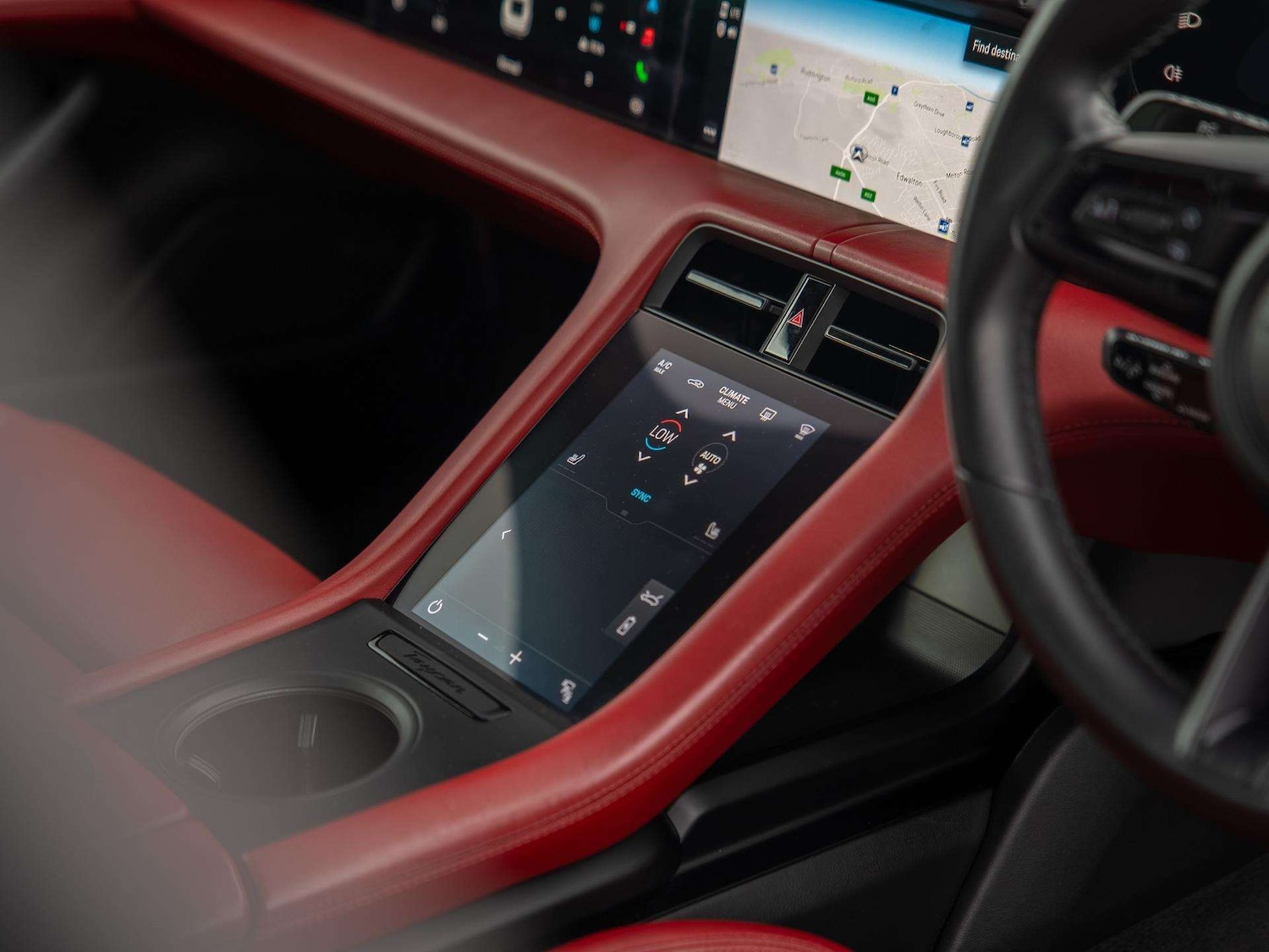 Used Porsche Taycan 2022 for sale - 77913697: Photo 26