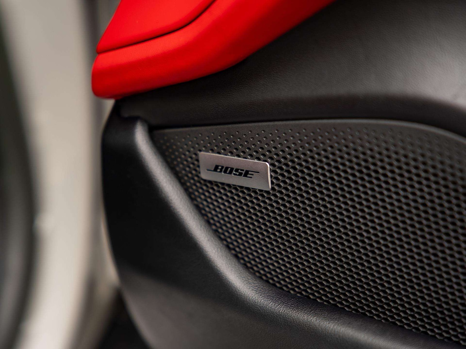 Used Porsche Taycan 2022 for sale - 77913697: Photo 32