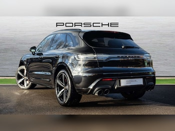 Used Porsche Macan 2023 for sale - 76691992: Photo
