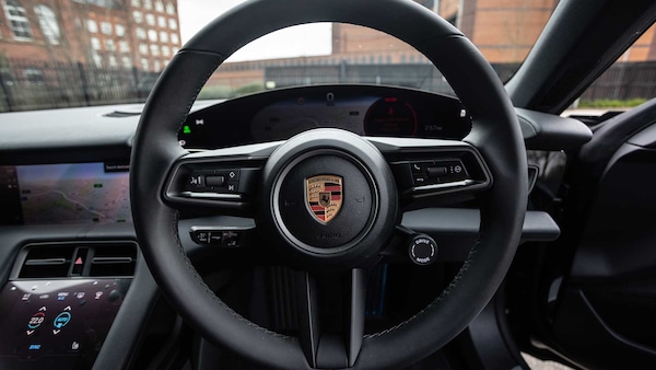 Used Porsche Taycan 2025 for sale - 75216891: Photo 11