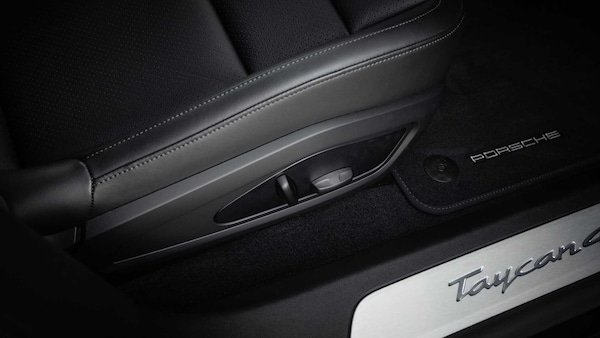 Used Porsche Taycan 2025 for sale - 75216891: Photo 19