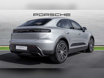 Used Porsche Macan 2025 for sale - 75218851: Photo