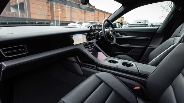 Used Porsche Taycan 2024 for sale - 75218309: Photo 5
