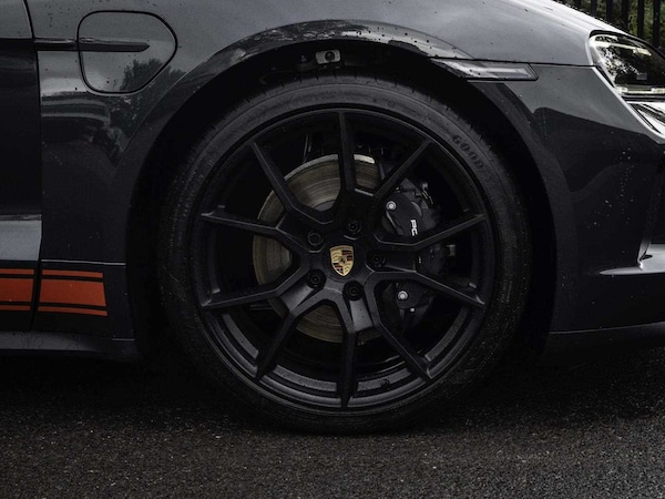 Used Porsche Taycan 2025 for sale - 75217166: Photo 6