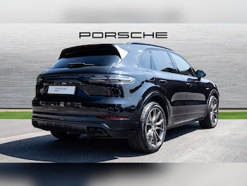 Used Porsche Cayenne 2022 for sale - 78696438: Photo