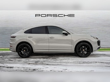 Used Porsche Cayenne 2020 for sale - 77044152: Photo