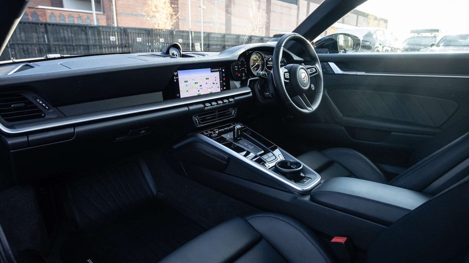 Used Porsche 911 2022 for sale - 77740888: Photo 14