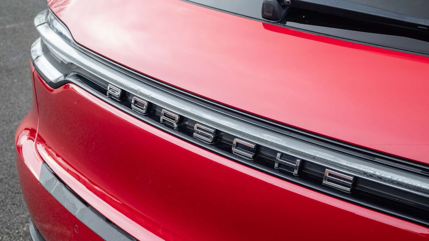 Used Porsche Macan 2021 for sale - 76636691: Photo 11