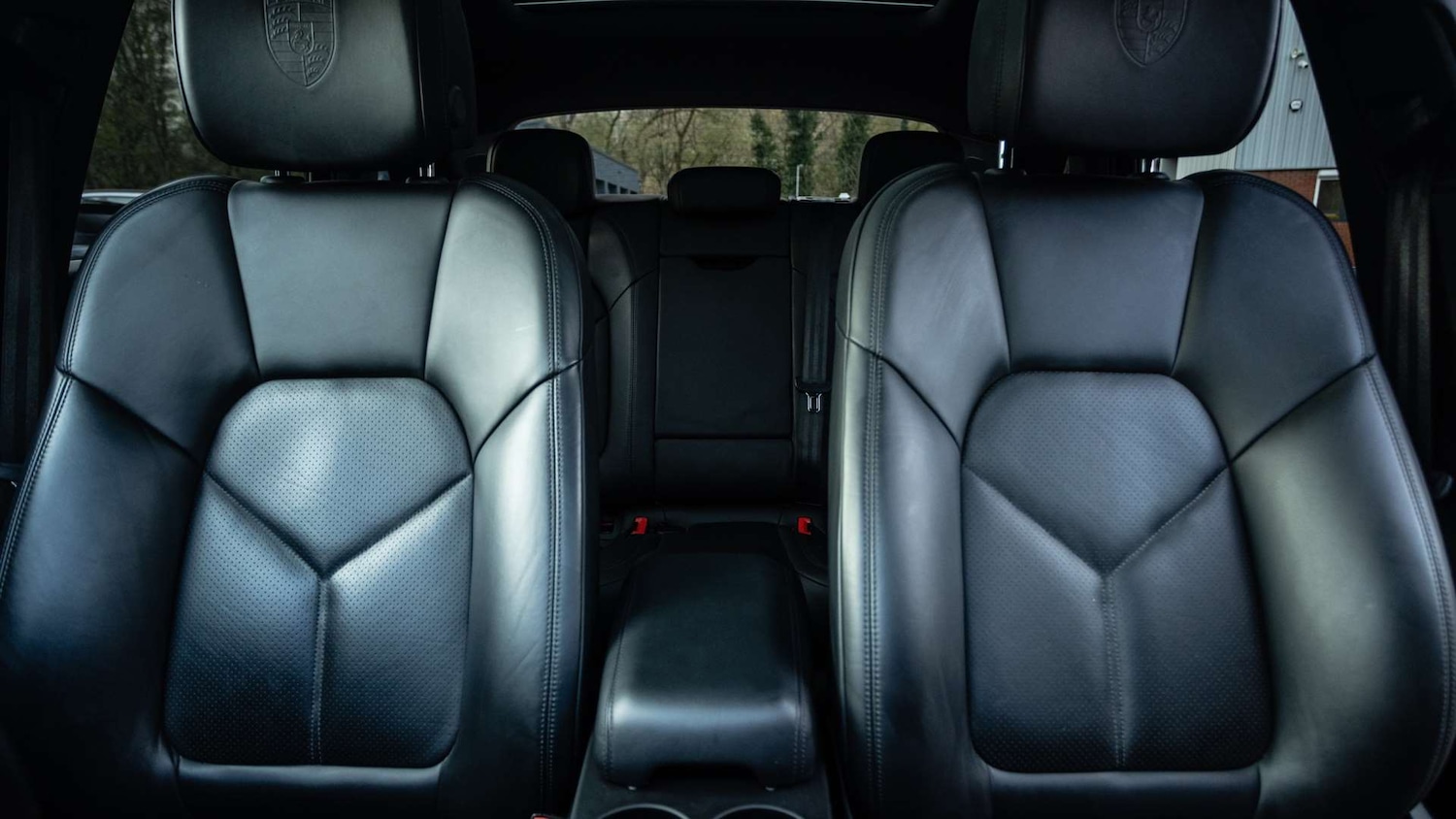 Used Porsche Macan 2021 for sale - 76636691: Photo 15