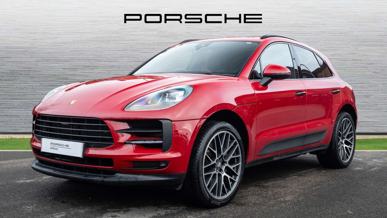 Used Porsche Macan 2021 for sale - 76636691: Photo 7