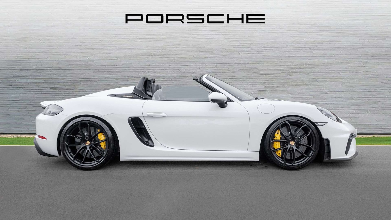 Used Porsche Other 2020 for sale - 77389699: Photo 2
