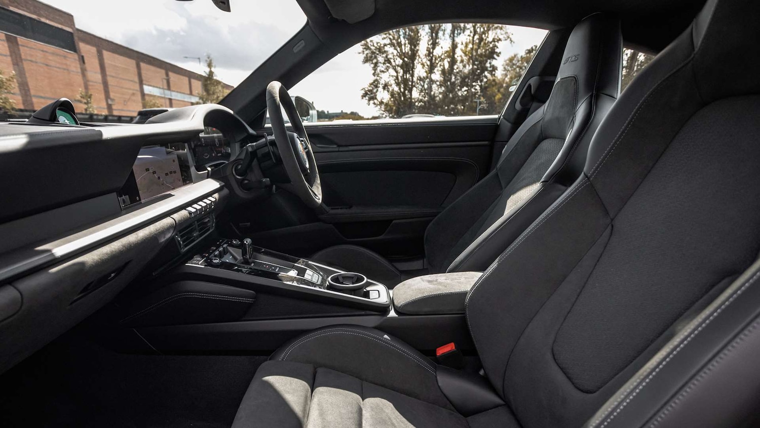 Used Porsche 911 2025 for sale - 76319070: Photo 5