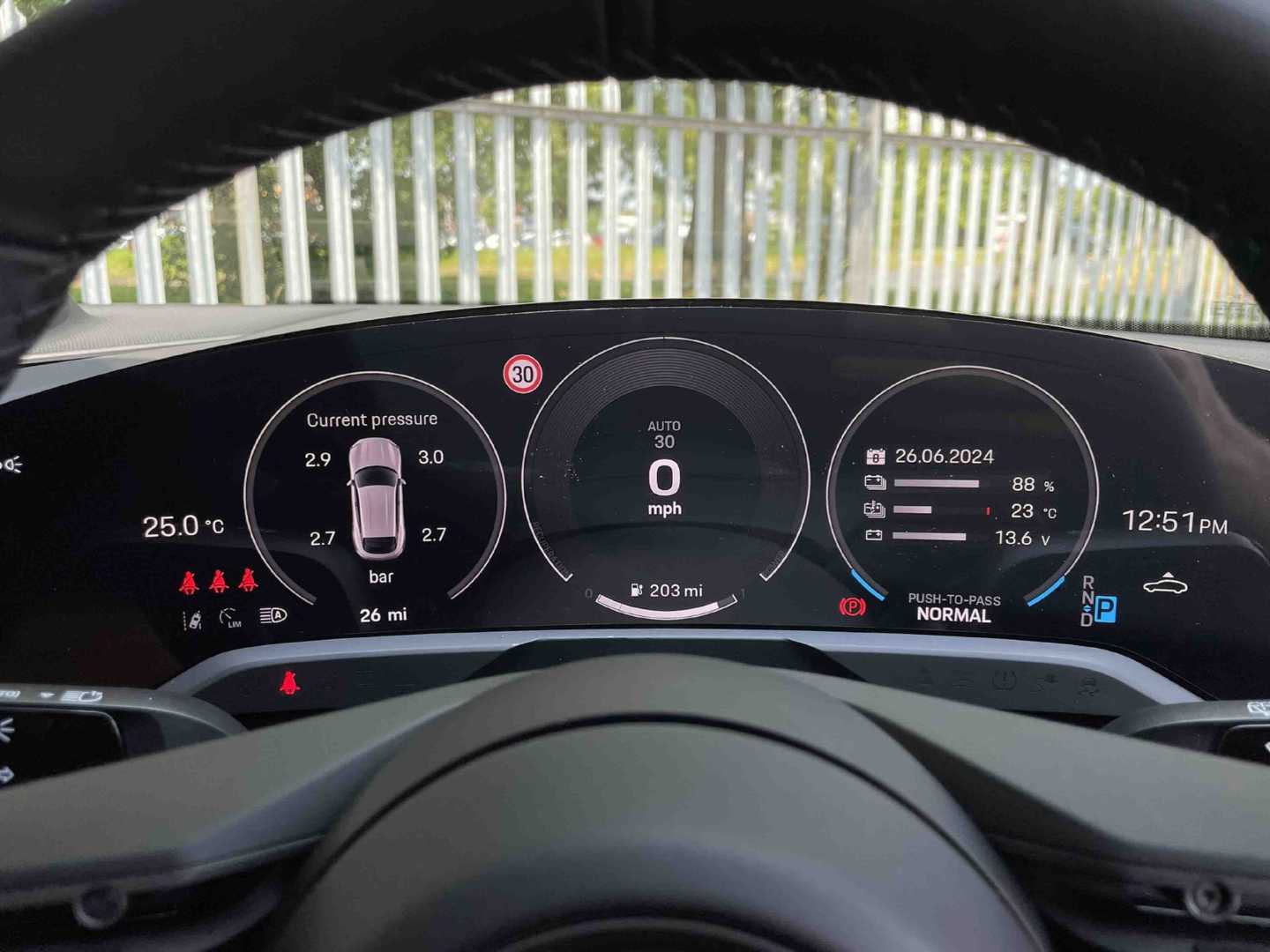 Used Porsche Taycan 2024 for sale - 76668929: Photo 10