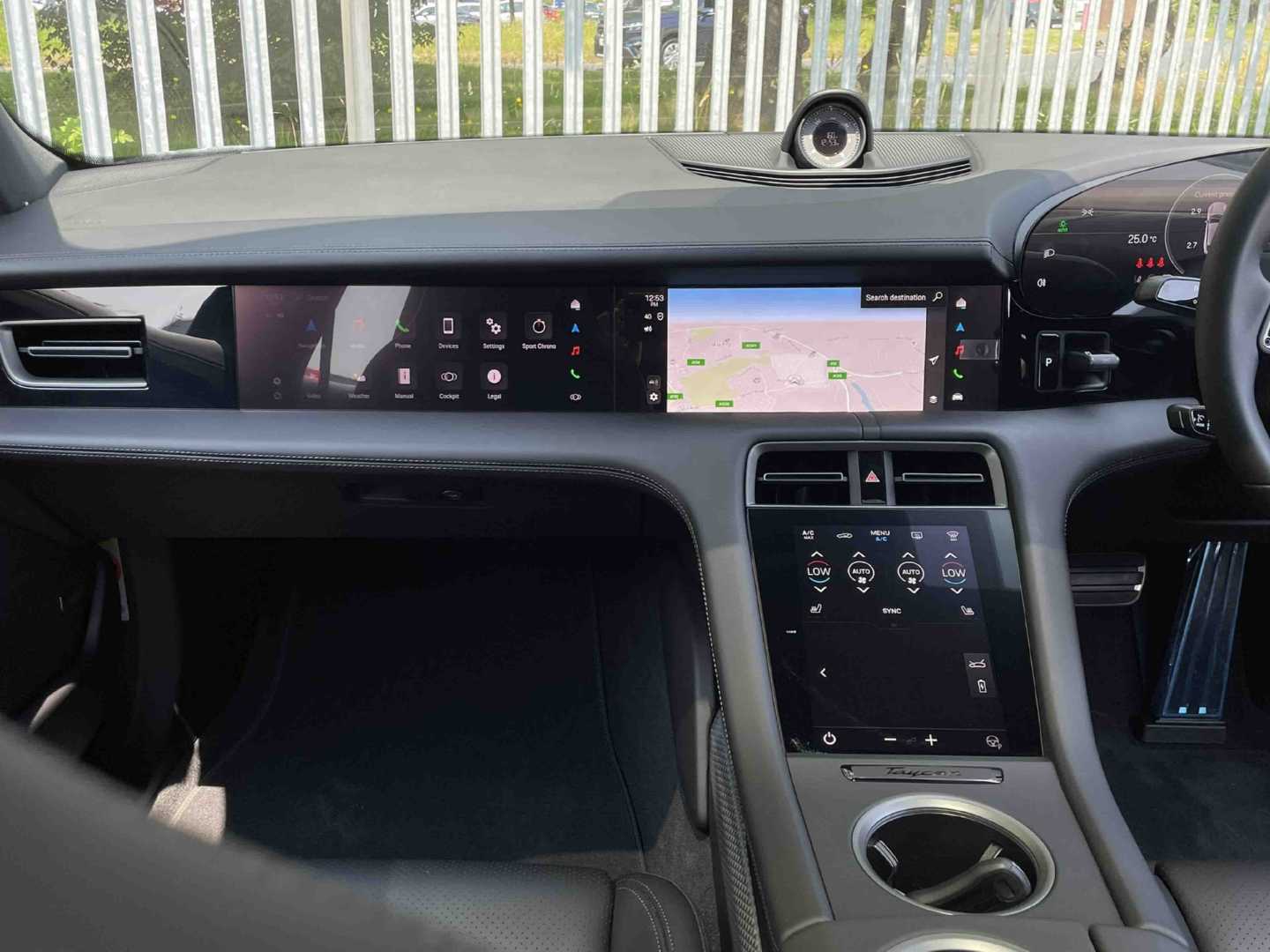 Used Porsche Taycan 2024 for sale - 76668929: Photo 6