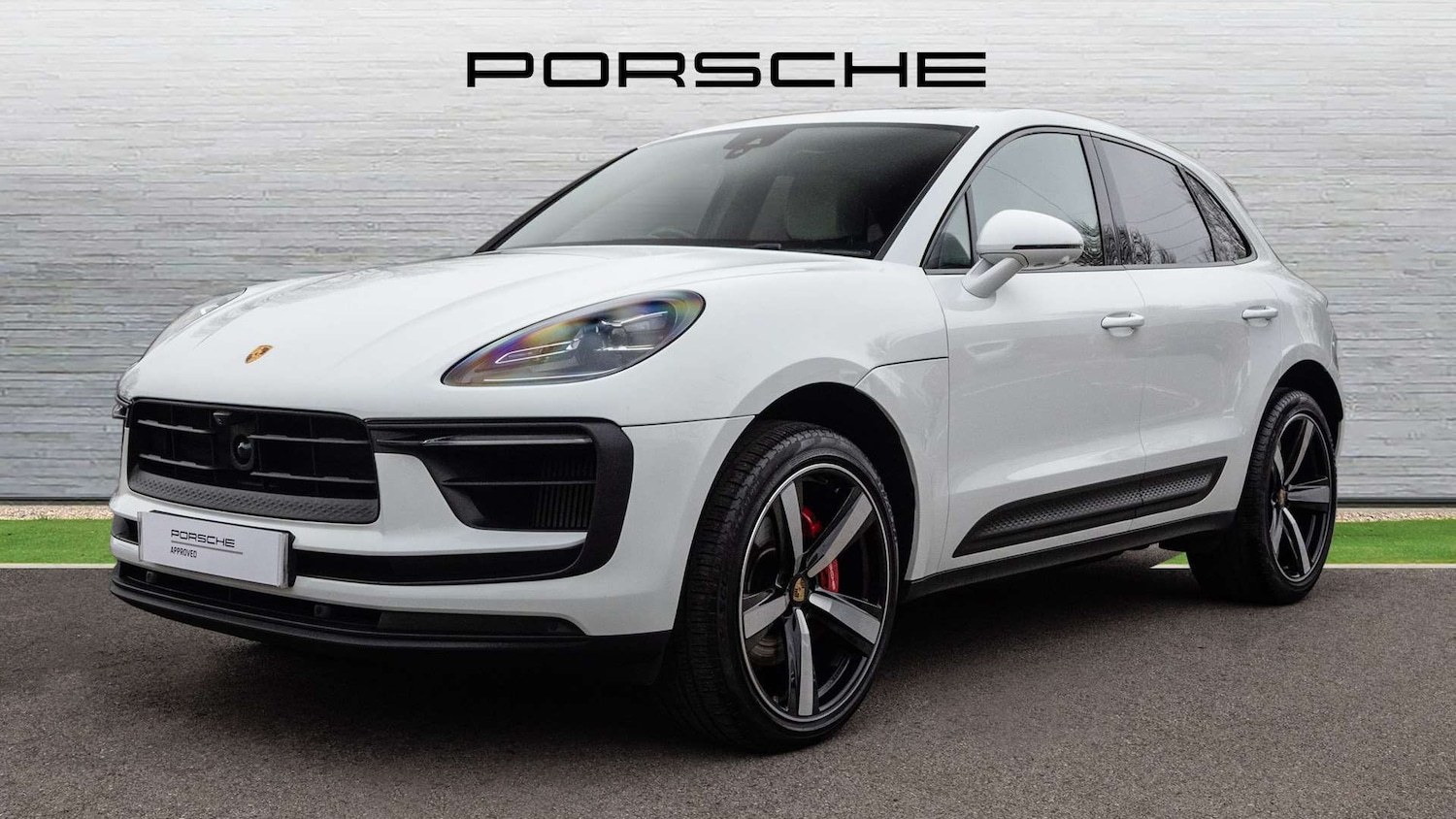 Used Porsche Macan 2022 for sale - 77740954: Photo 2