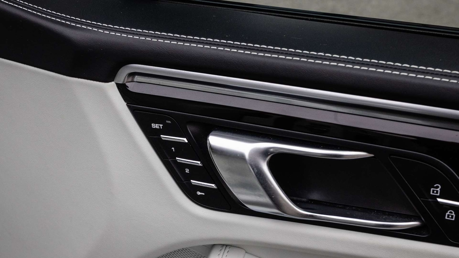 Used Porsche Macan 2022 for sale - 77740954: Photo 31