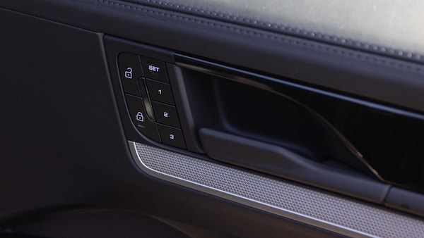 Used Porsche Cayenne 2025 for sale - 75218603: Photo 19