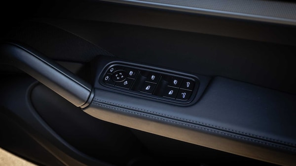 Used Porsche Cayenne 2025 for sale - 75218603: Photo 33
