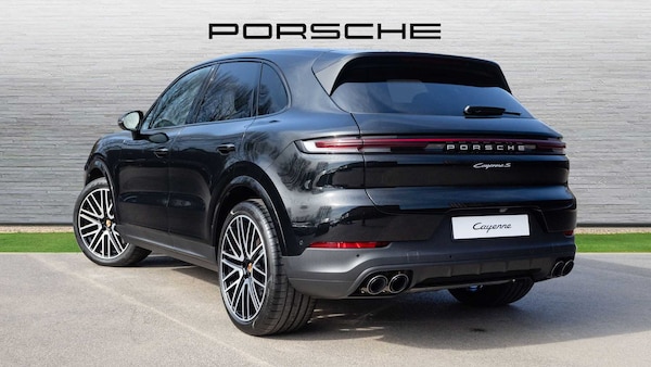 Used Porsche Cayenne 2025 for sale - 75218603: Photo 3