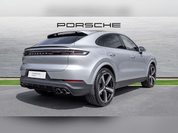 Used Porsche Cayenne 2025 for sale - 75968041: Photo