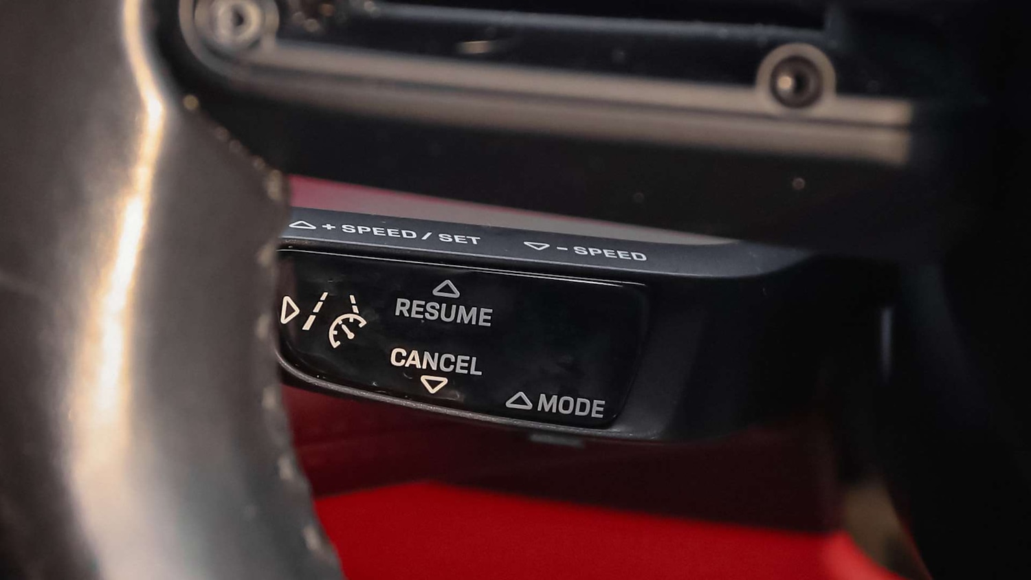 Used Porsche Taycan 2020 for sale - 76435636: Photo 18