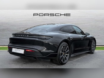 Used Porsche Taycan 2020 for sale - 76435636: Photo
