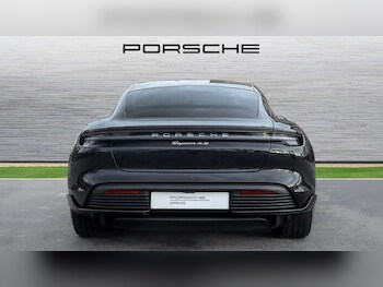 Used Porsche Taycan 2020 for sale - 76435636: Photo