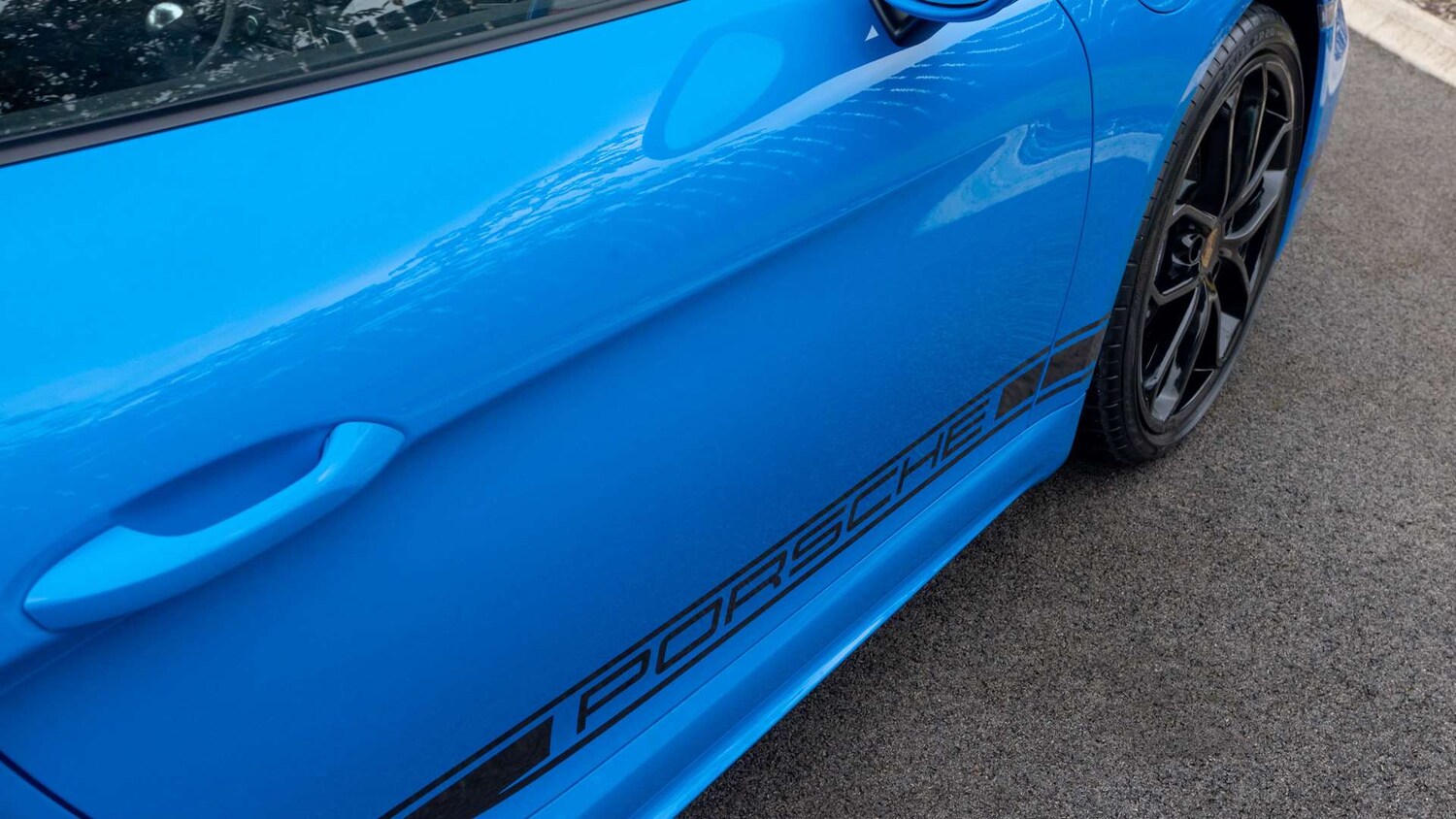 Used Porsche Other 2025 for sale - 76351743: Photo 11