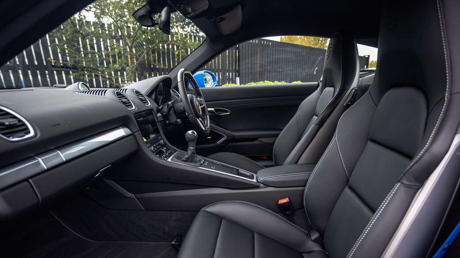 Used Porsche Other 2025 for sale - 76351743: Photo 13