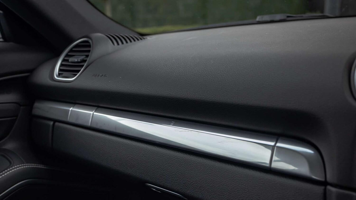 Used Porsche Other 2025 for sale - 76351743: Photo 17