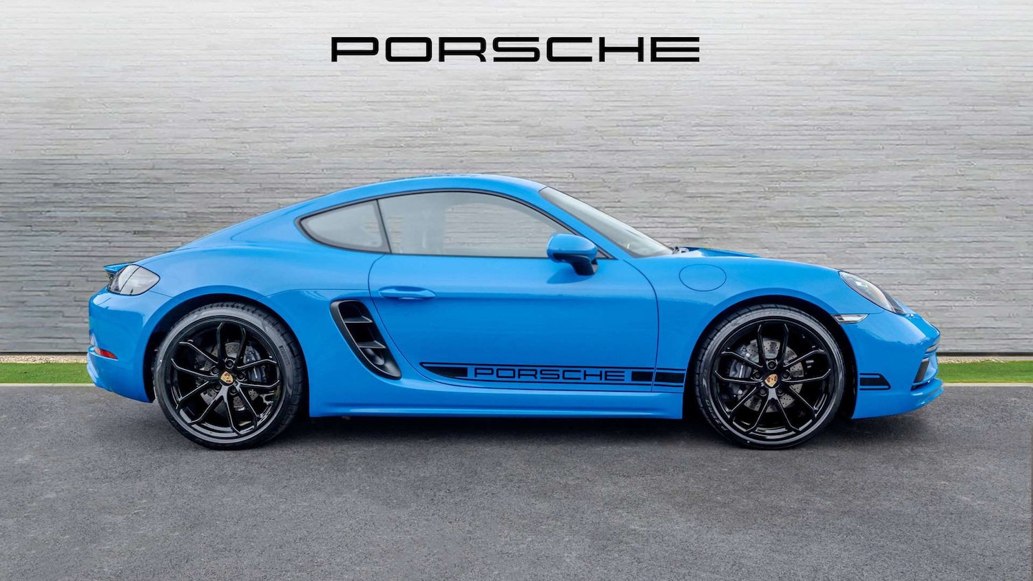 Used Porsche Other 2025 for sale - 76351743: Photo 2