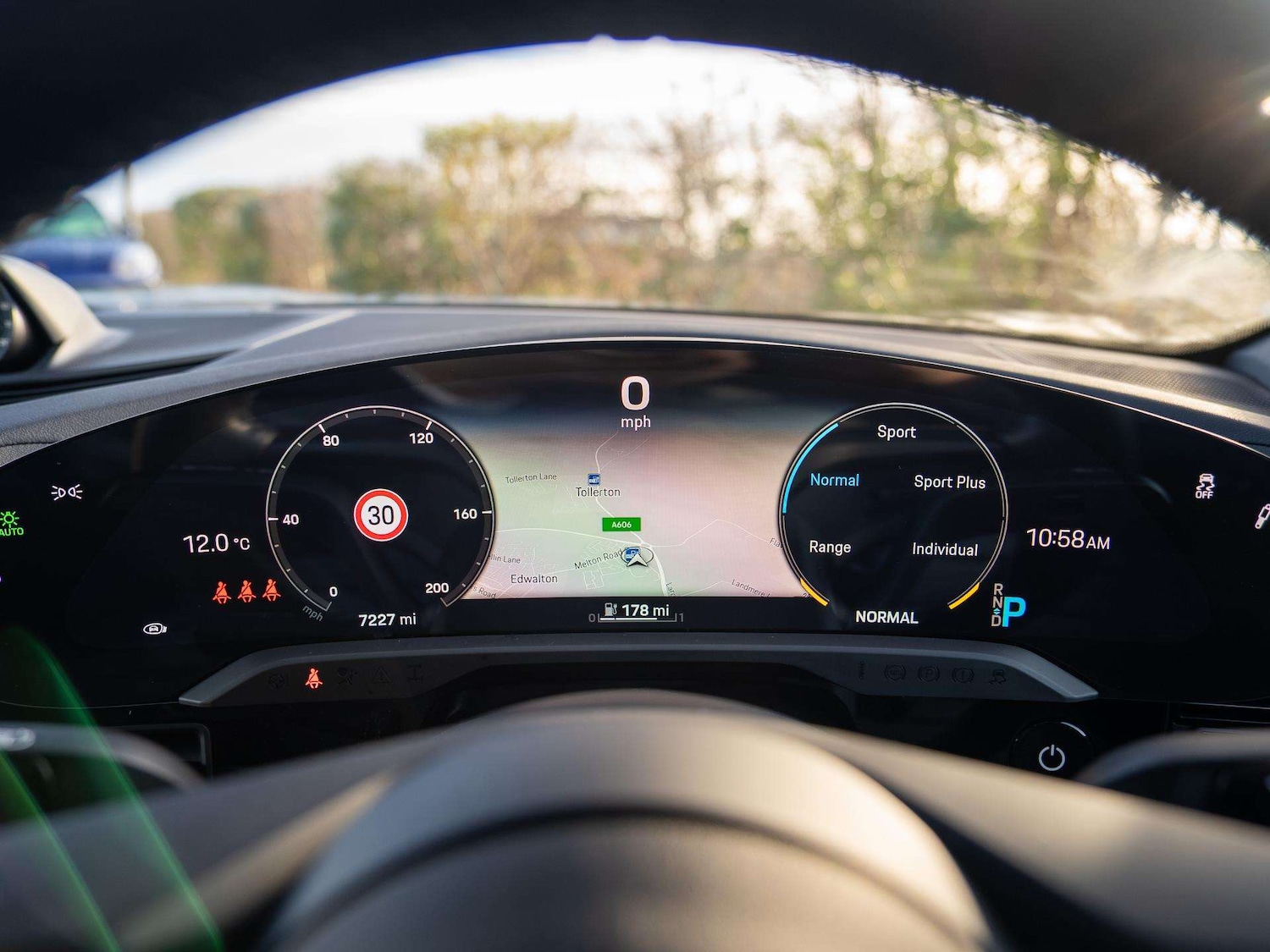 Used Porsche Taycan 2023 for sale - 77147293: Photo 29