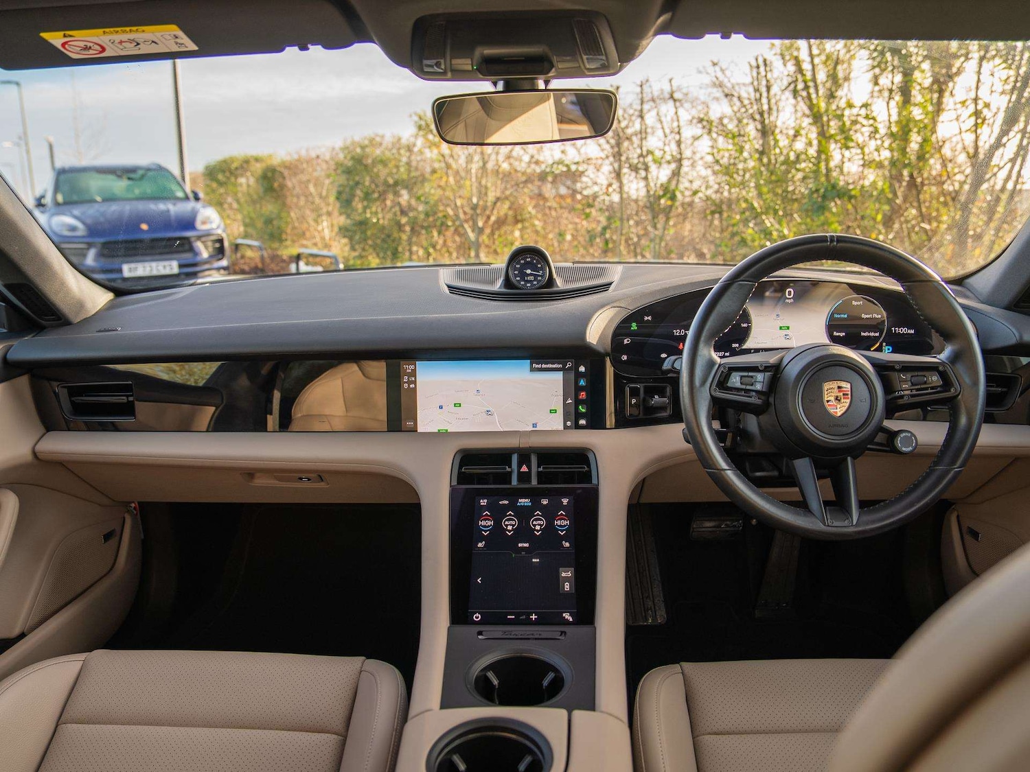 Used Porsche Taycan 2023 for sale - 77147293: Photo 3