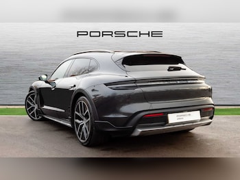 Used Porsche Taycan 2024 for sale - 75217363: Photo