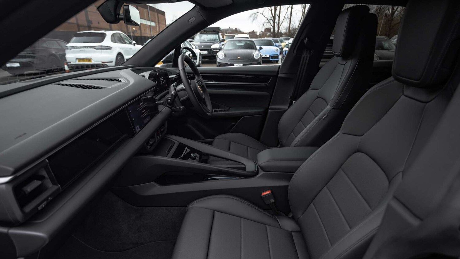 Used Porsche Macan for sale - 78104348: Photo 13