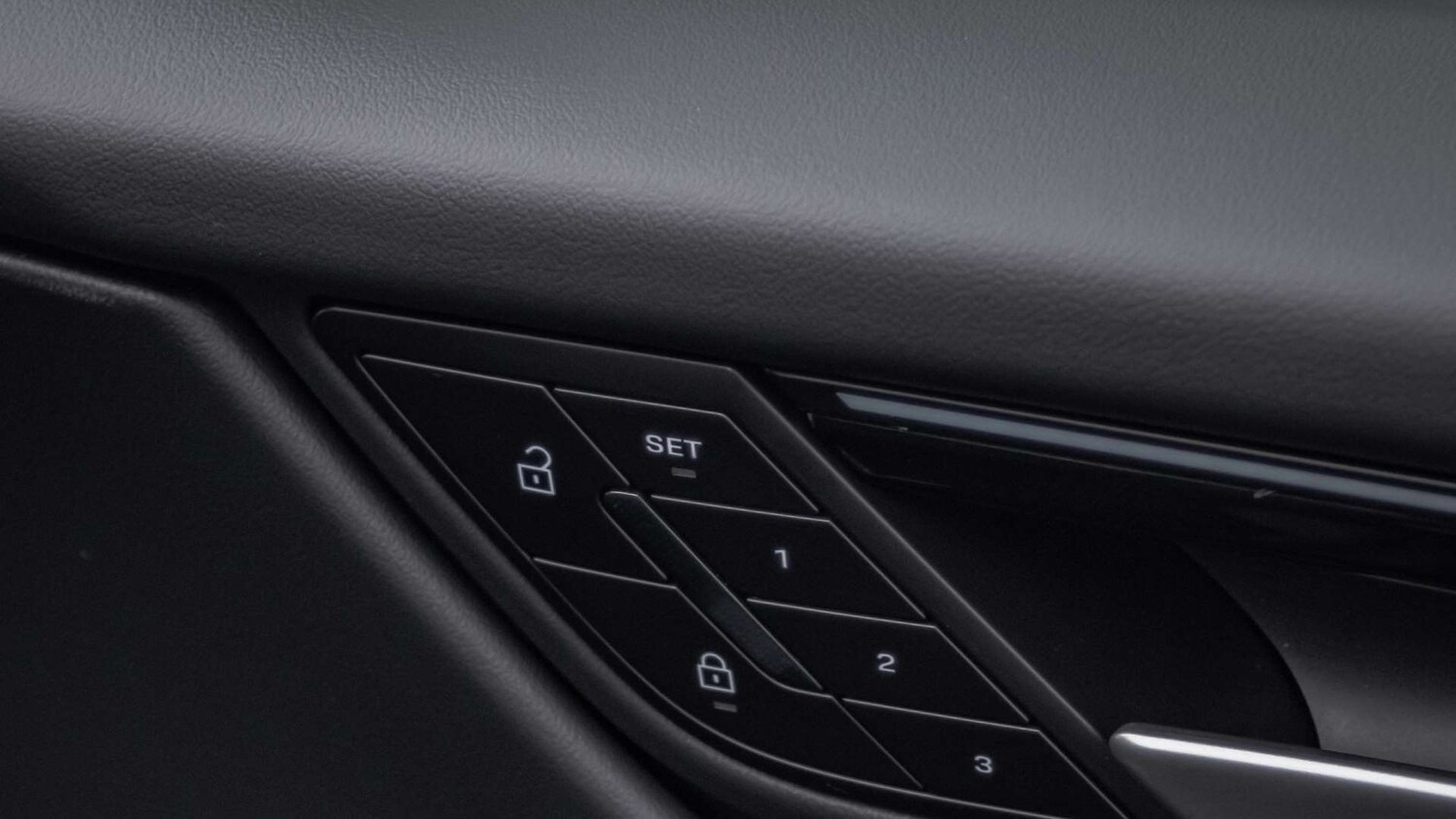 Used Porsche Macan for sale - 78104348: Photo 29