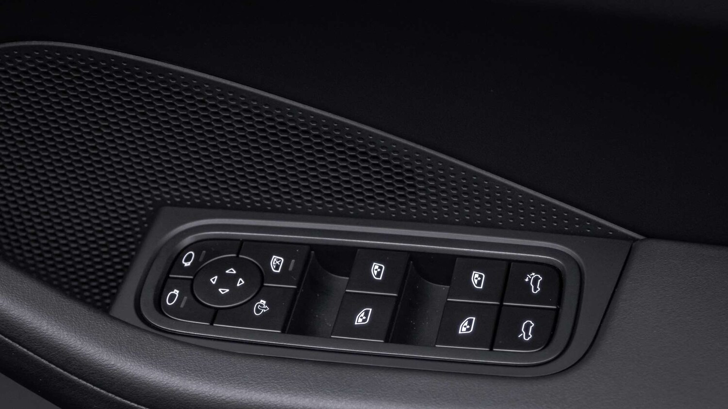 Used Porsche Macan for sale - 78104348: Photo 30