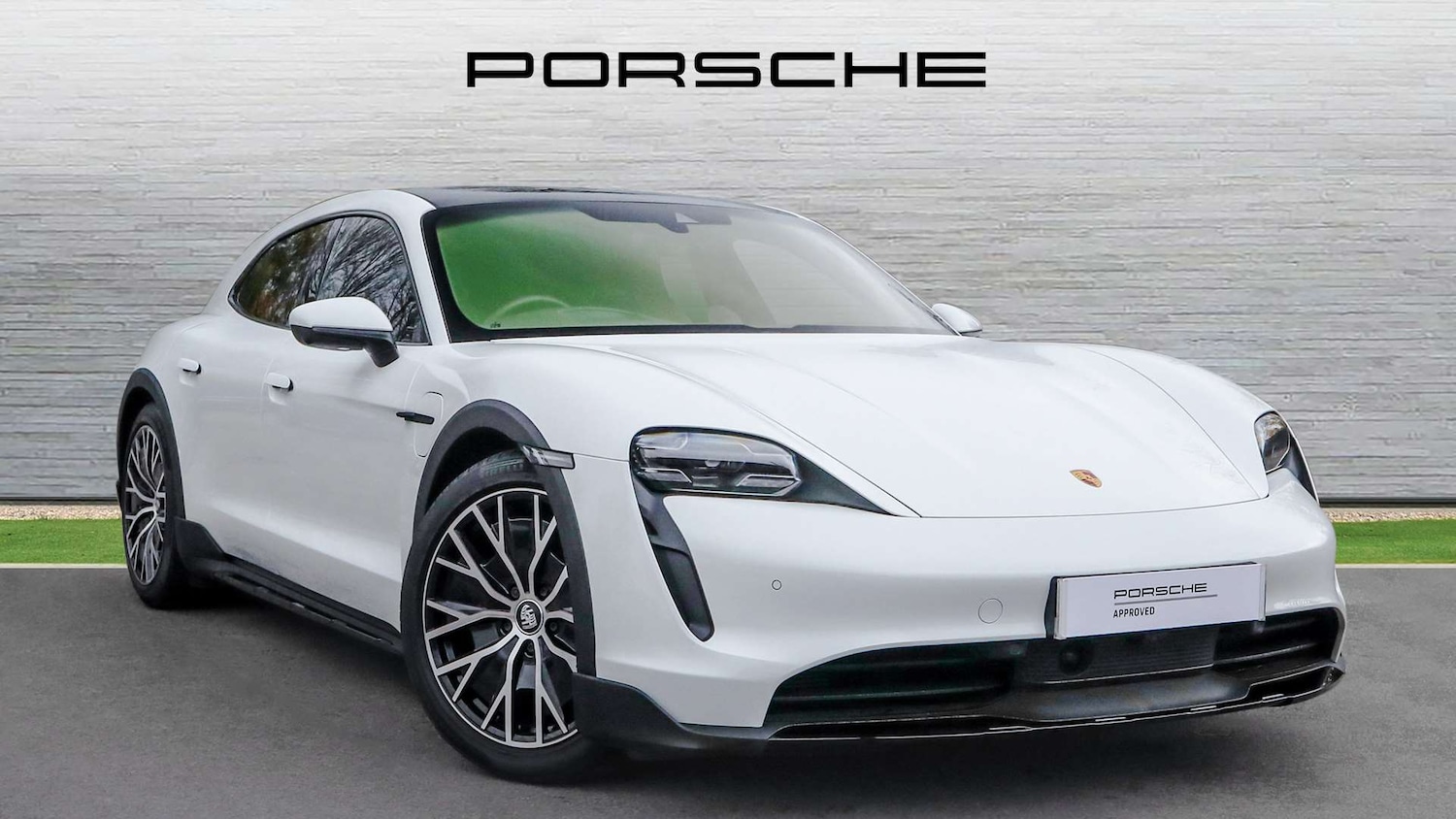 Used Porsche Taycan 2022 for sale - 76692136: Photo 1