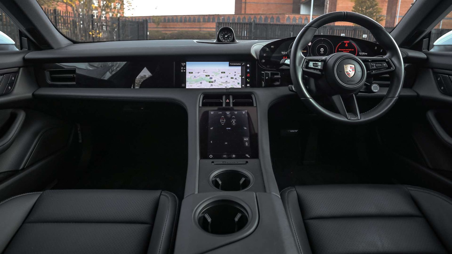 Used Porsche Taycan 2023 for sale - 76034763: Photo 11