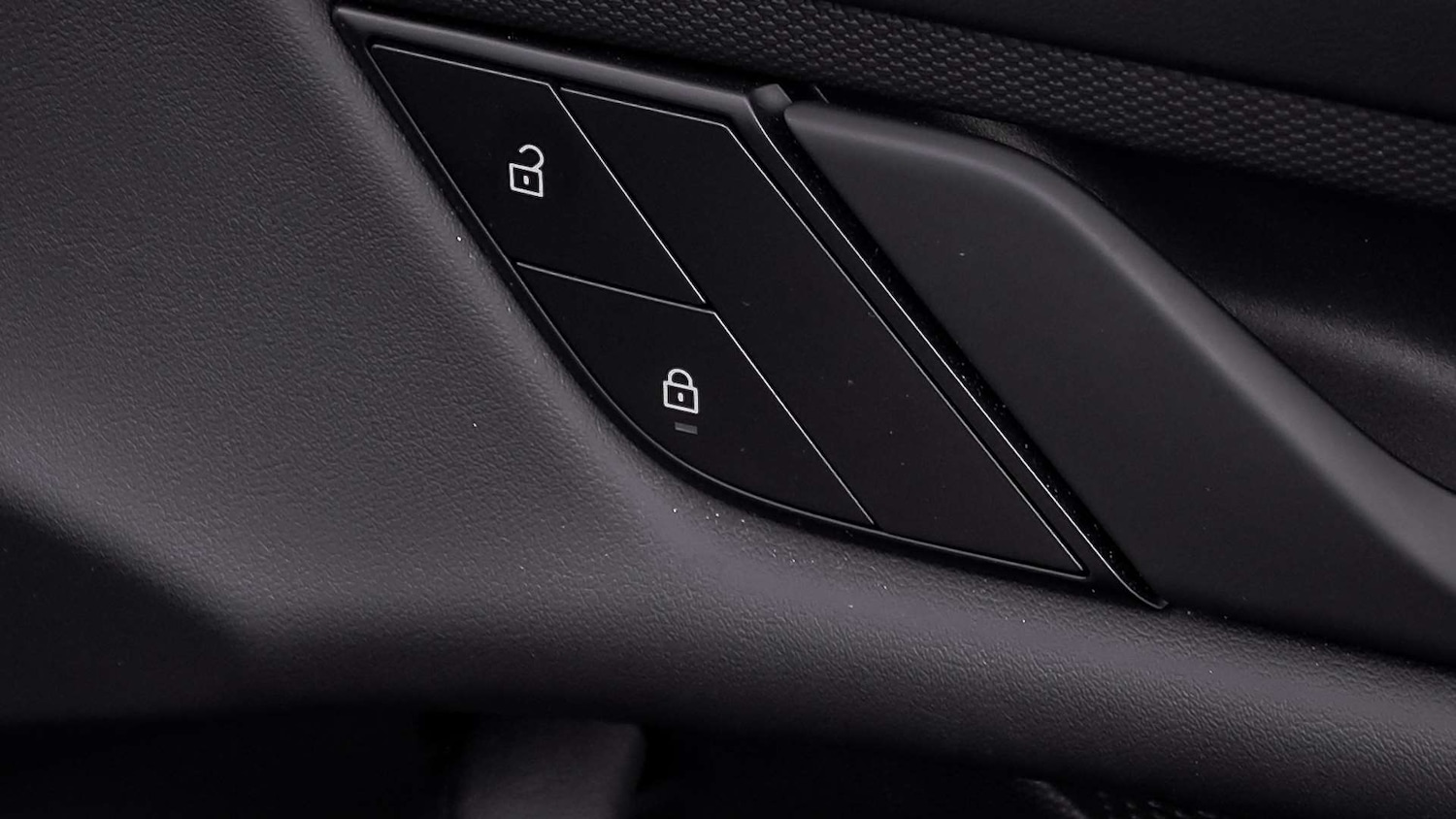 Used Porsche Taycan 2023 for sale - 76034763: Photo 27