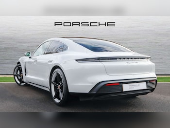Used Porsche Taycan 2023 for sale - 76034763: Photo