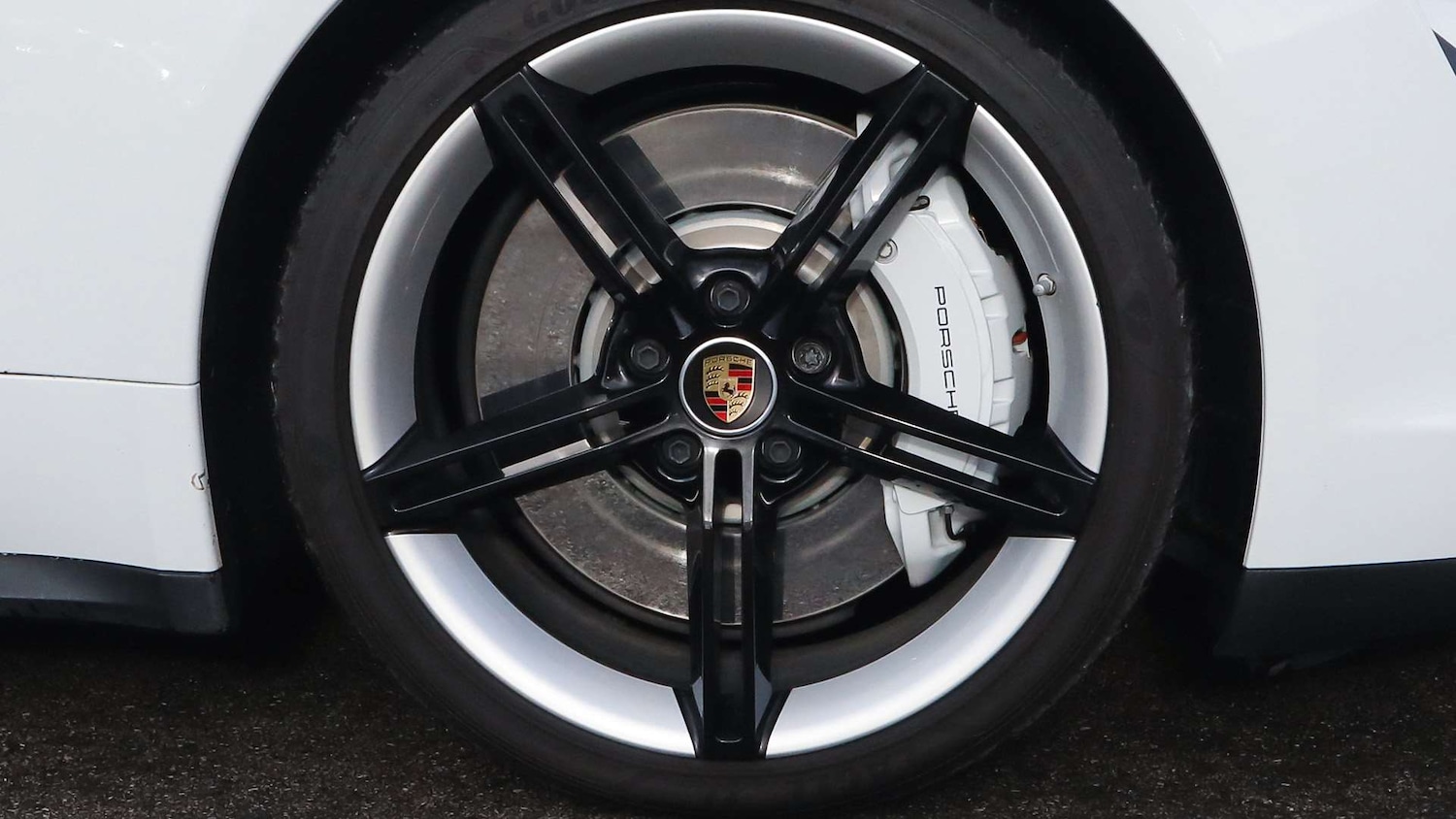 Used Porsche Taycan 2023 for sale - 76034763: Photo 6