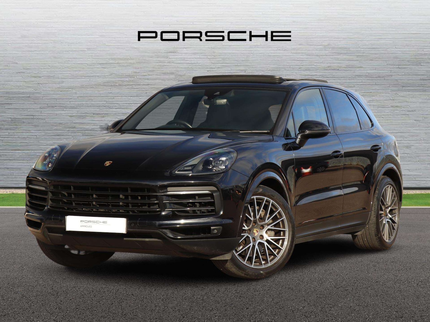 Used Porsche Cayenne 2019 for sale - 78161320: Photo 2